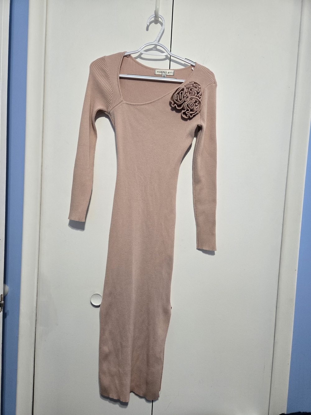 Madden Girl Ribbed Knit‎ Bodycon Midi Dress Pink Rosette Detail Long Sleeve